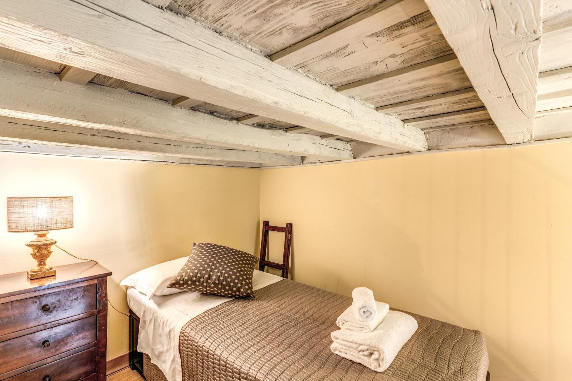 Exquisite Domus By Piazza Navona * Rom