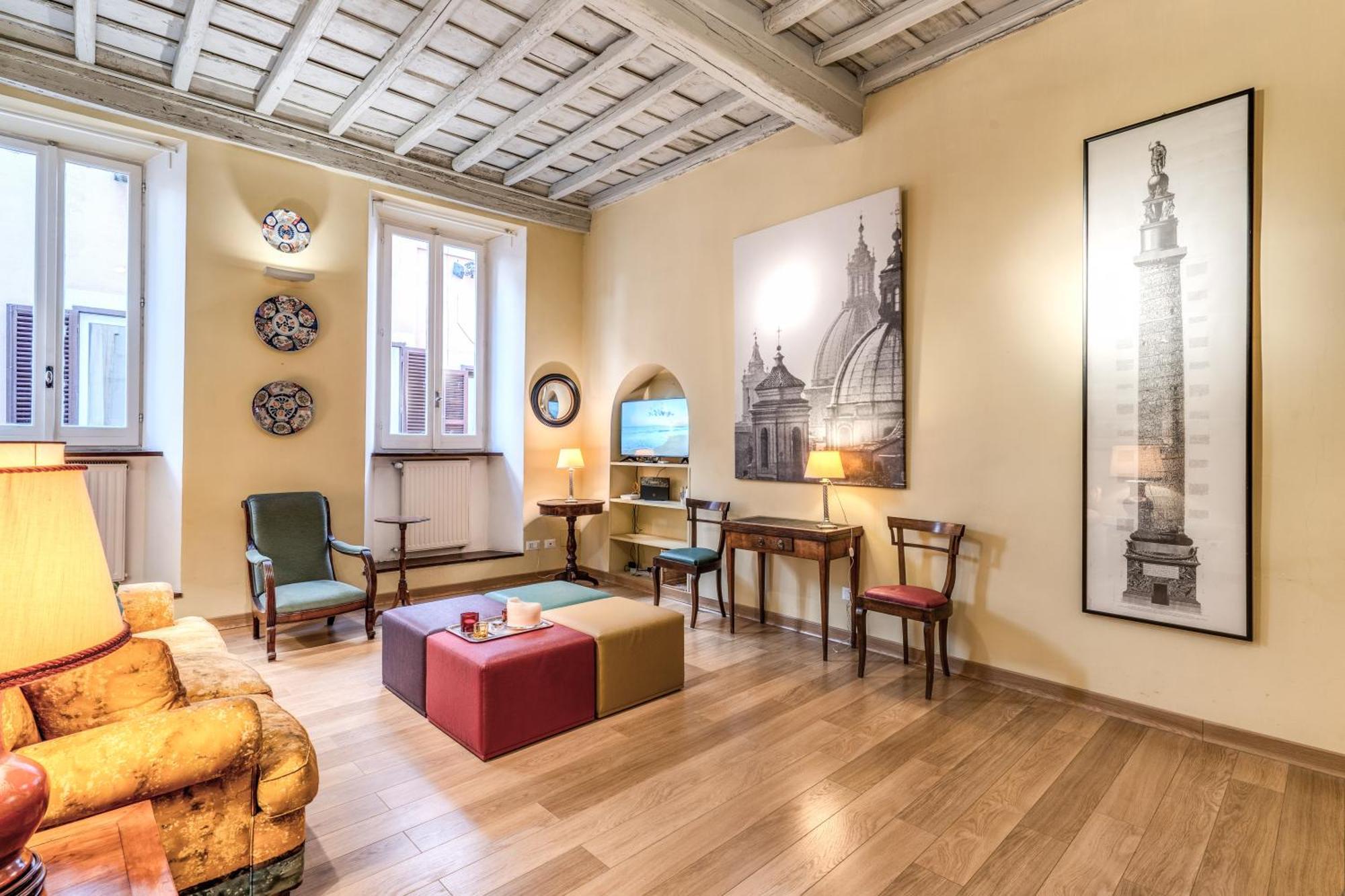 Exquisite Domus By Piazza Navona Apartment