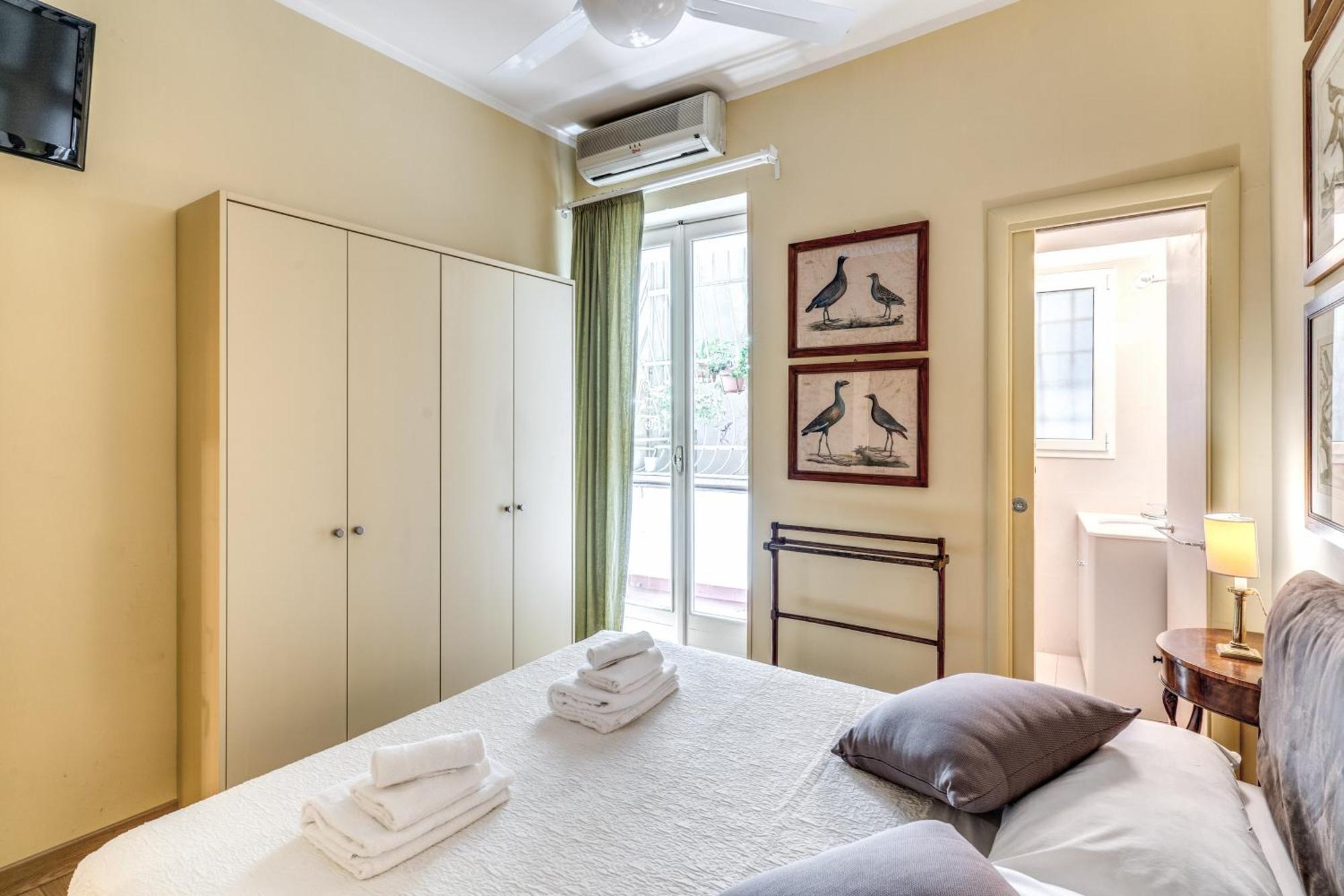 Exquisite Domus By Piazza Navona Apartment *